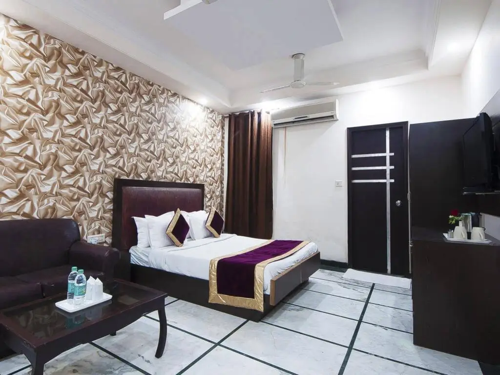 Нью-Дели: Hotel Apra Inn