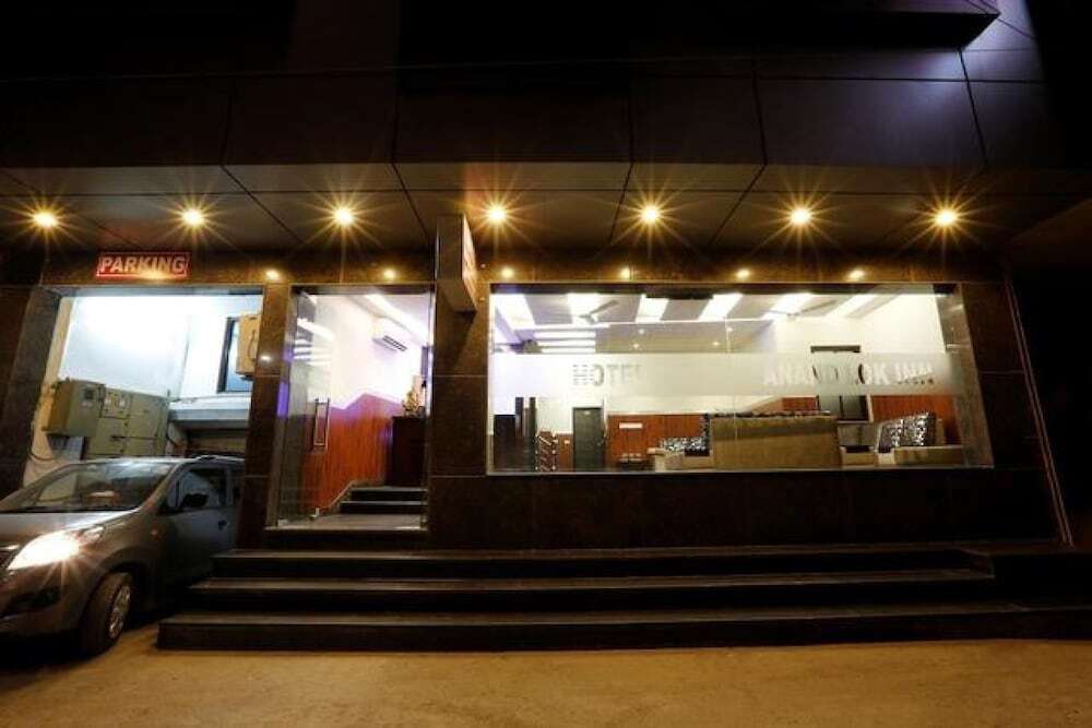 Hotel Anand Lok — фото 1