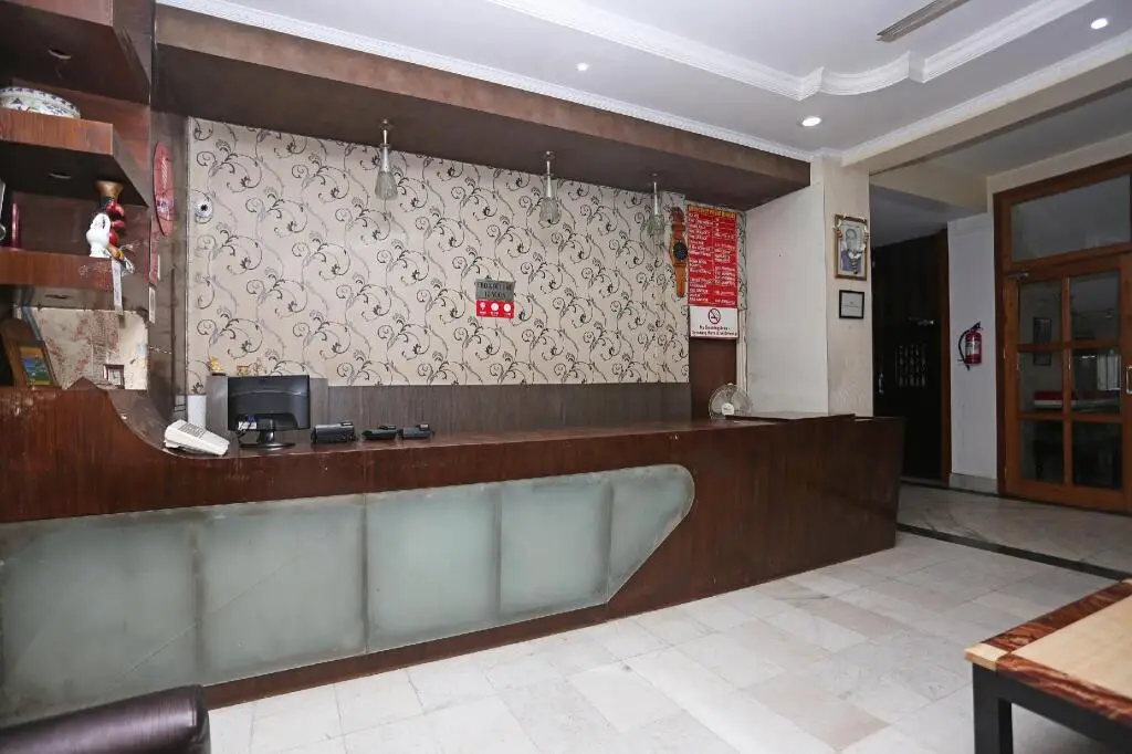 Hotel Blue Moon — фото 1