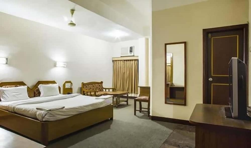 Гувахати: Hotel Hornbill