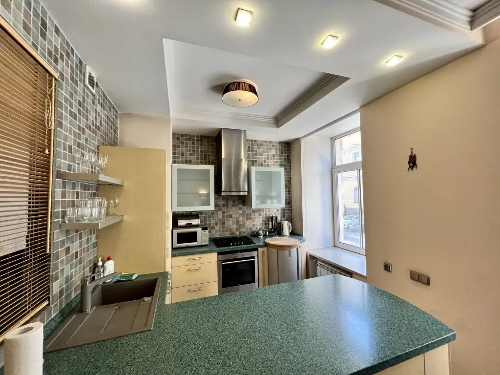 Санкт-Петербург: Апартаменты Вознесенский 4 Home
