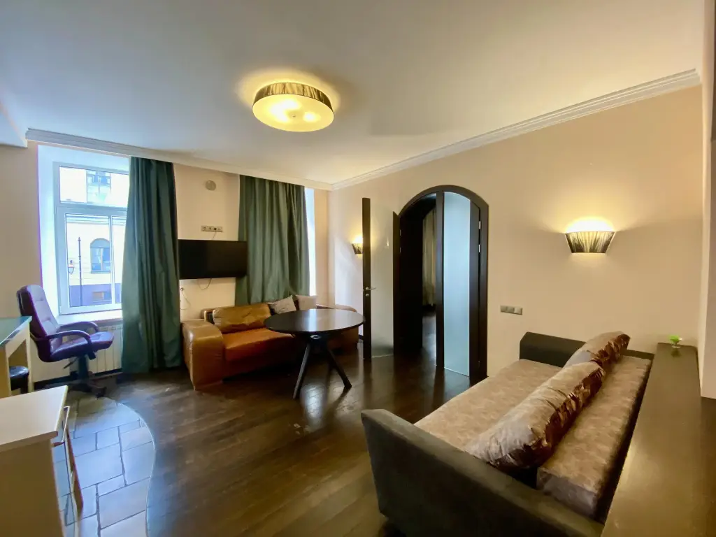 Санкт-Петербург: Апартаменты Вознесенский 4 Home