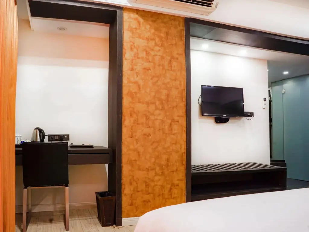 Вадодара: Hotel Tansha Comfort Regency
