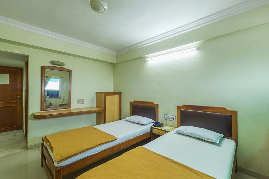 Вадодара: Hotel Hilltop