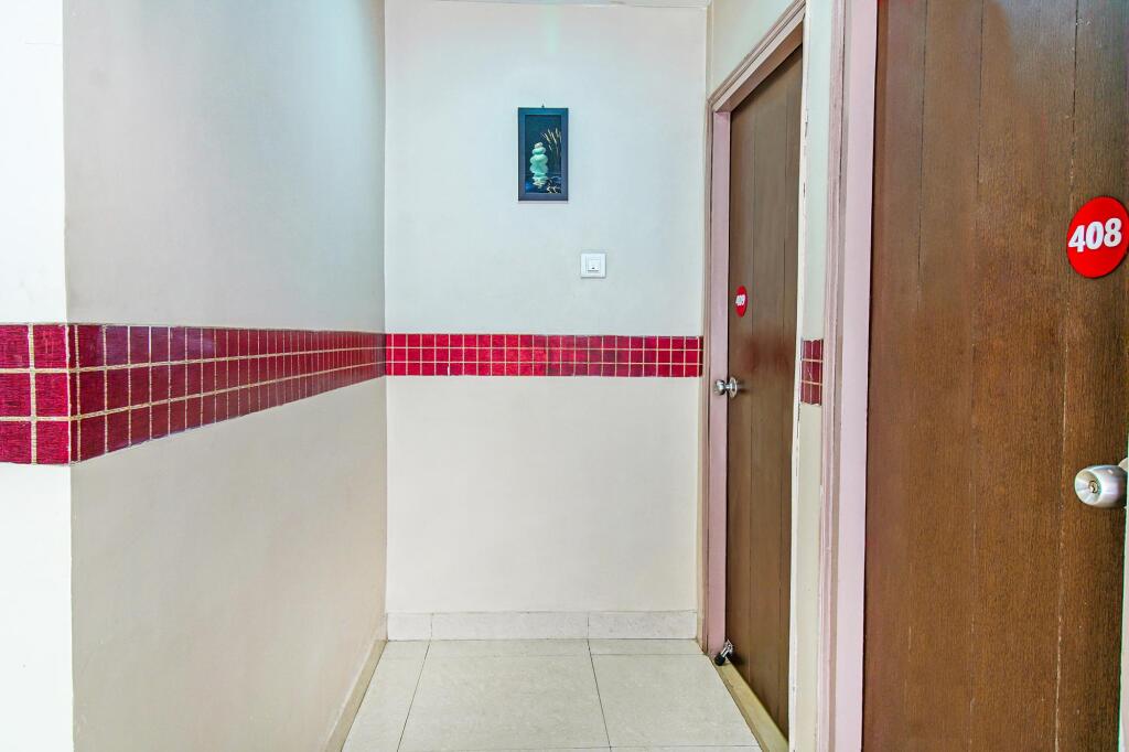 Патна: FabHotel New Buddha Inn