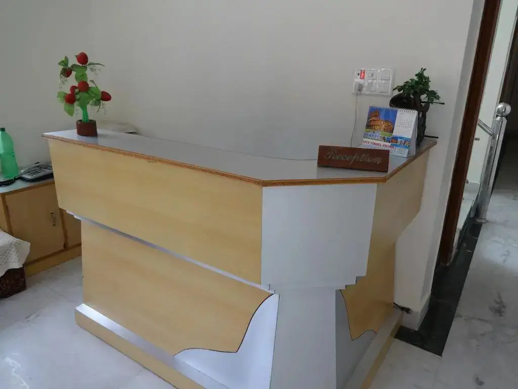 Бодх-Гая: Lucky Guest House