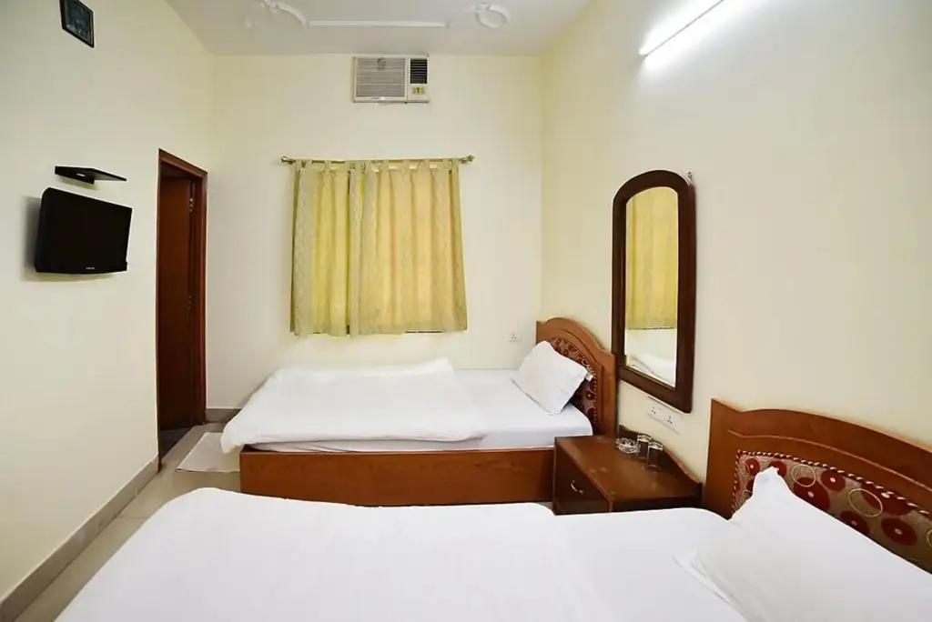 Бодх-Гая: Lucky Guest House