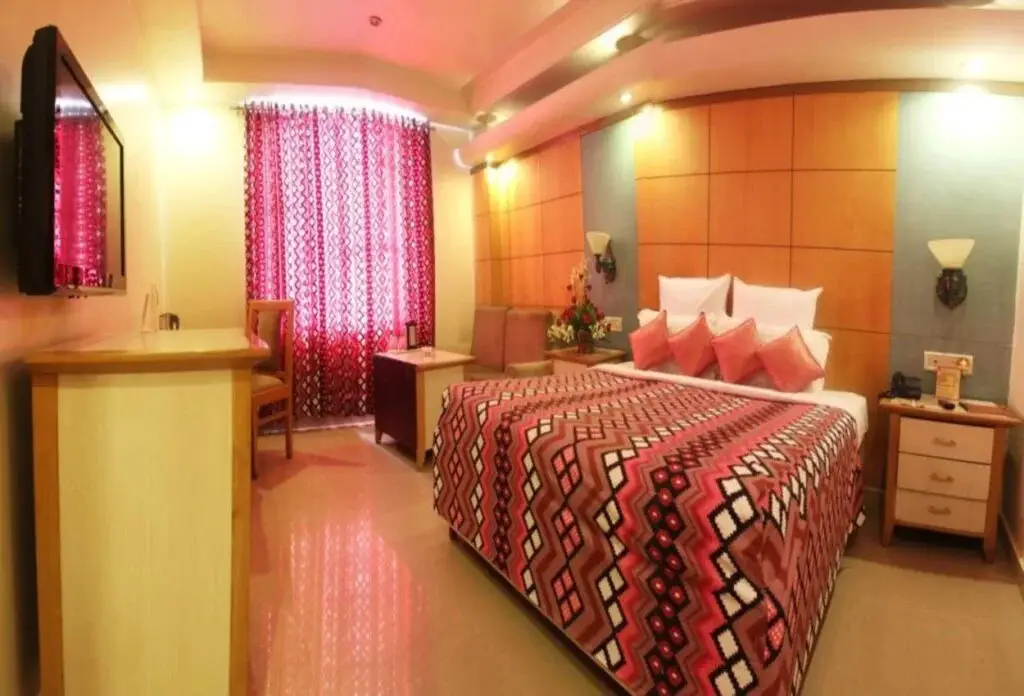 Райпур: Hotel Grand International