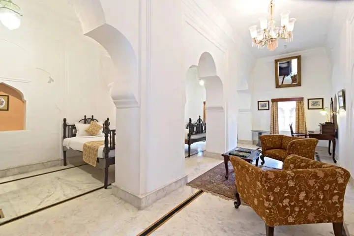 Фатехпур-Сикри: Laxmi Vilas Palace