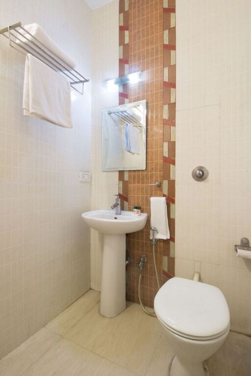 Пуна: CozyNest Service Apartments - Baner Pune