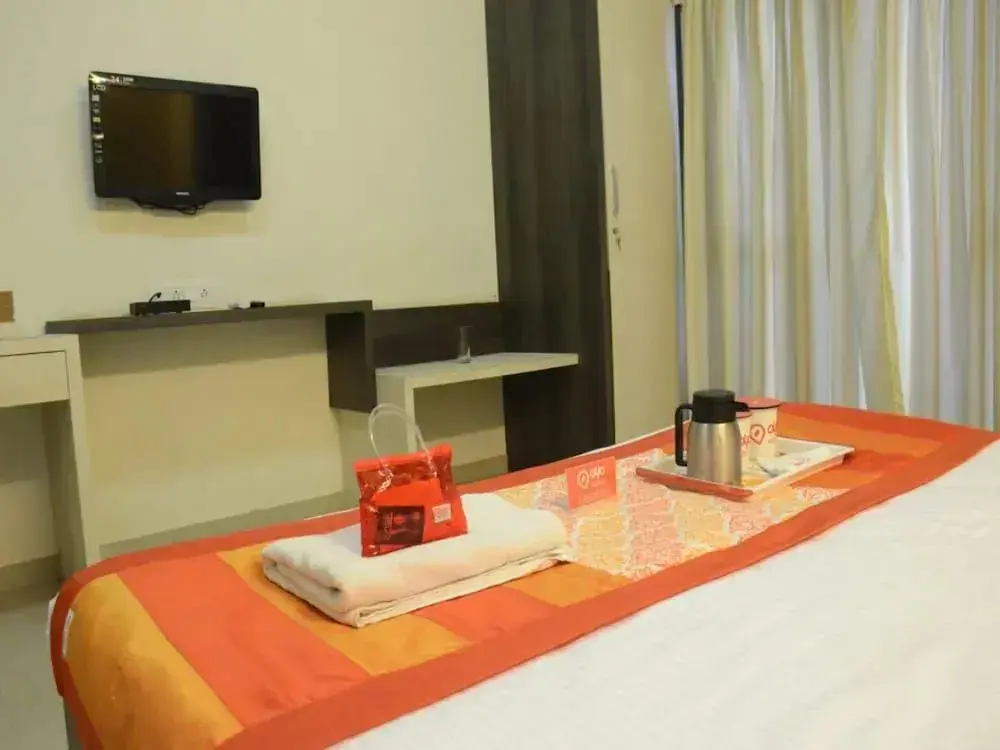 Пуна: CozyNest Service Apartments - Baner Pune