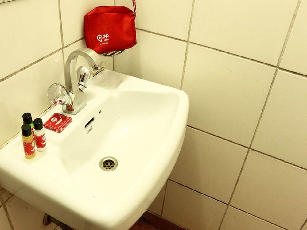 Колката: OYO 1126 Hotel Bengal Inn