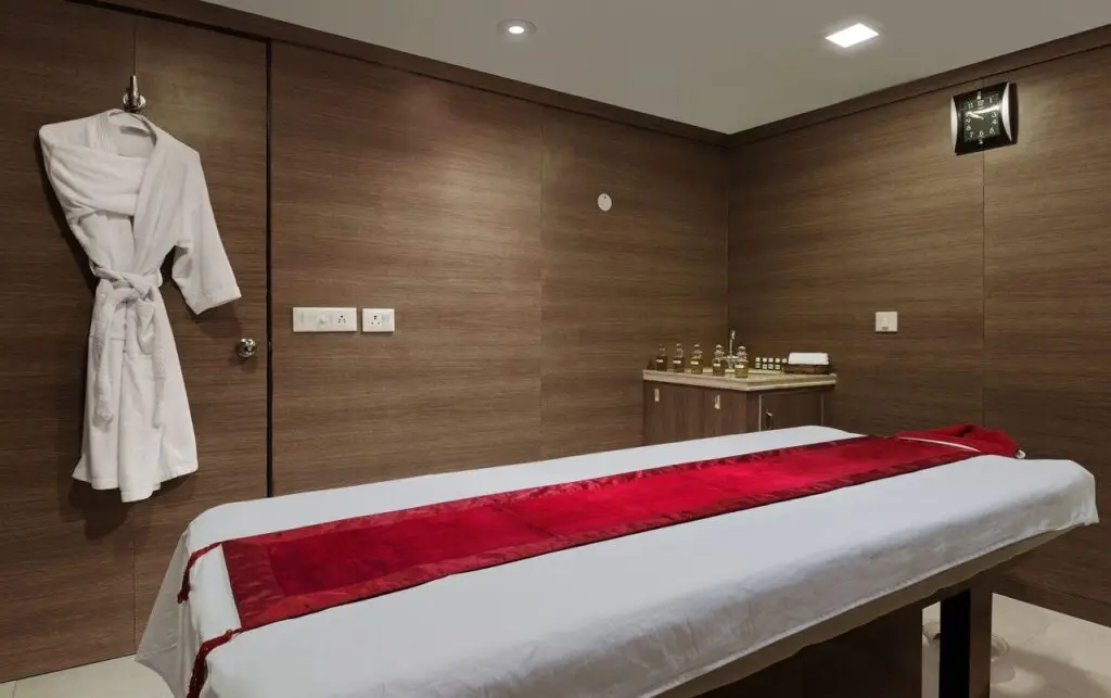 The Golden Palms Hotel & Spa — фото 1