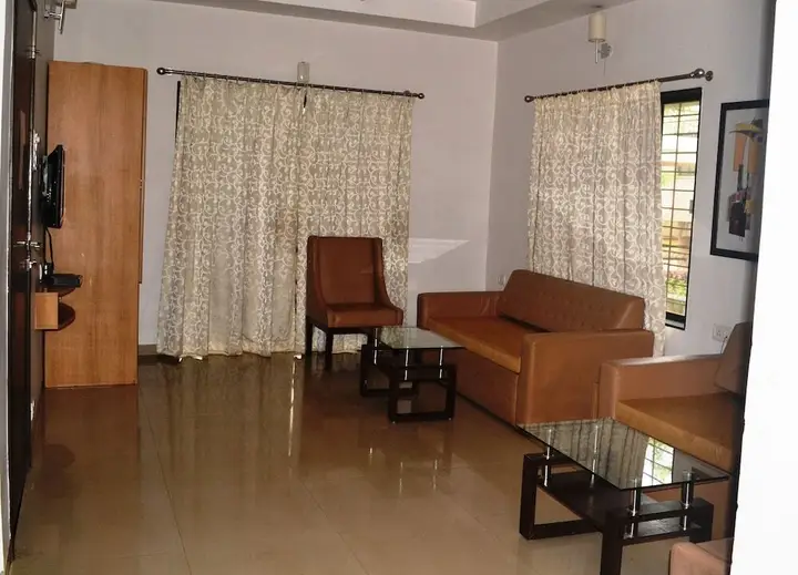 Лонавала: United 21 Retreat, Lonavala