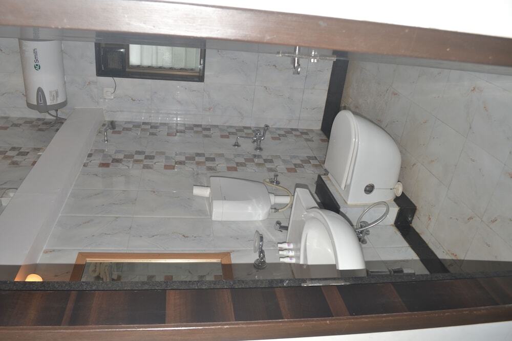 Лонавала: United 21 Retreat, Lonavala