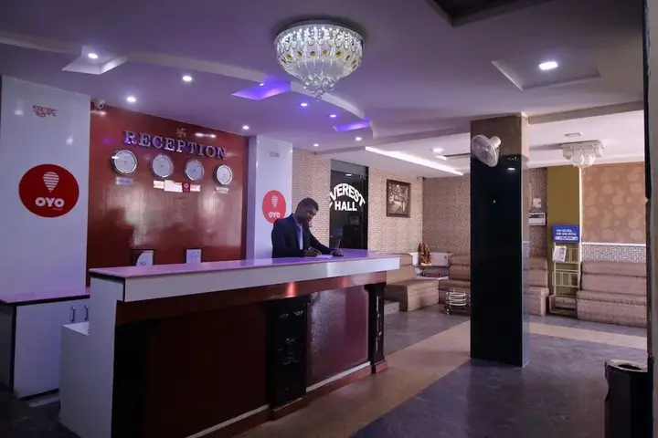 Гвалиор: OYO 8177 Hotel Silver Oak