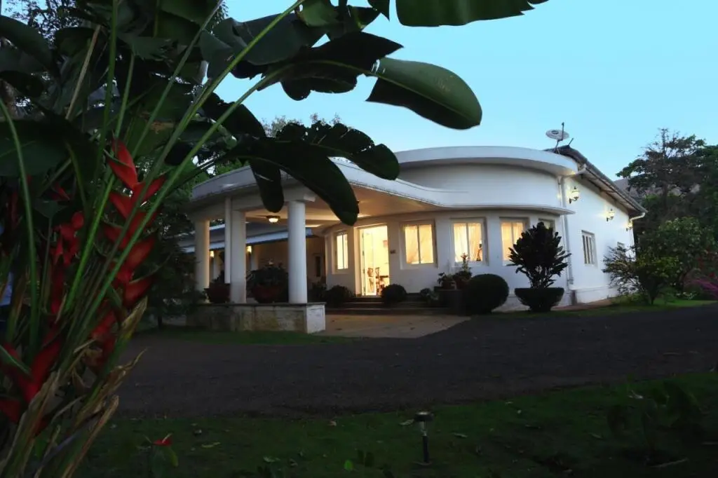 Велламундра: Parisons Plantation Experiences by Abad