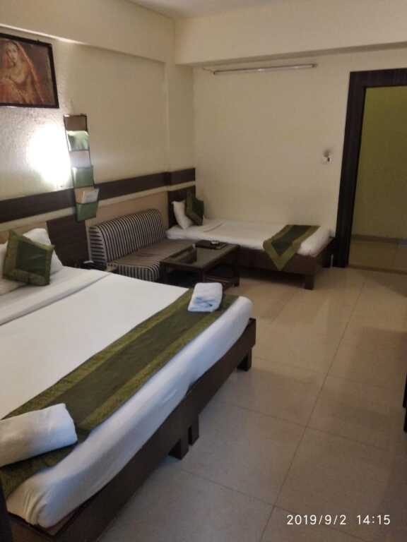Бхопал: Hotel Shagun