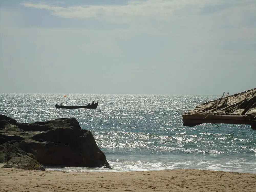 Гуджади: jüSTa Turtlebay on Sea