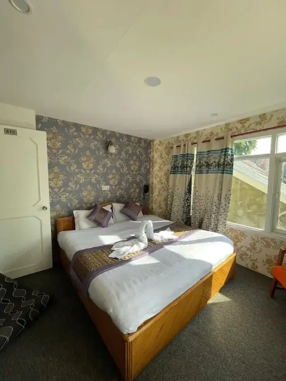 Шринагар: Heritage Rose Inn