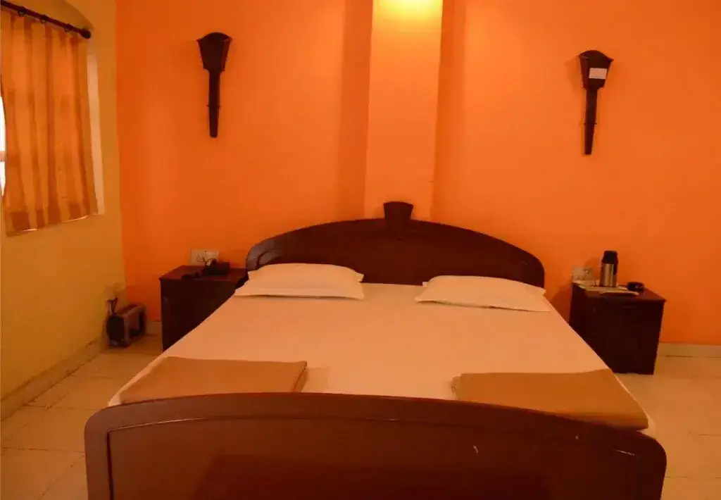 Канпур: Hotel Orient