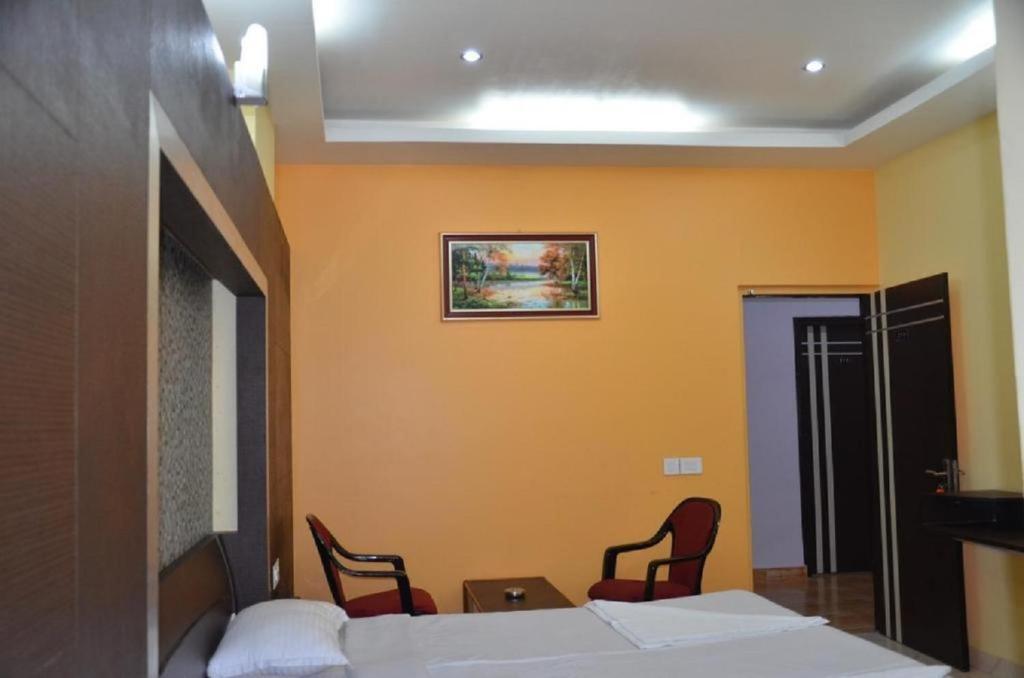 Шиллонг: Hotel Barbareek