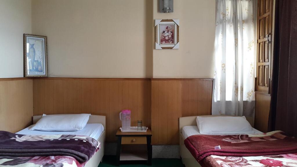 Гангток: Hotel Pema Dzong