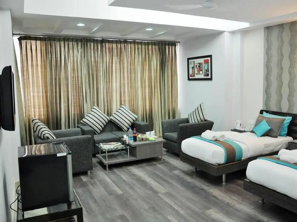 Гуруграм: The Executive Suites