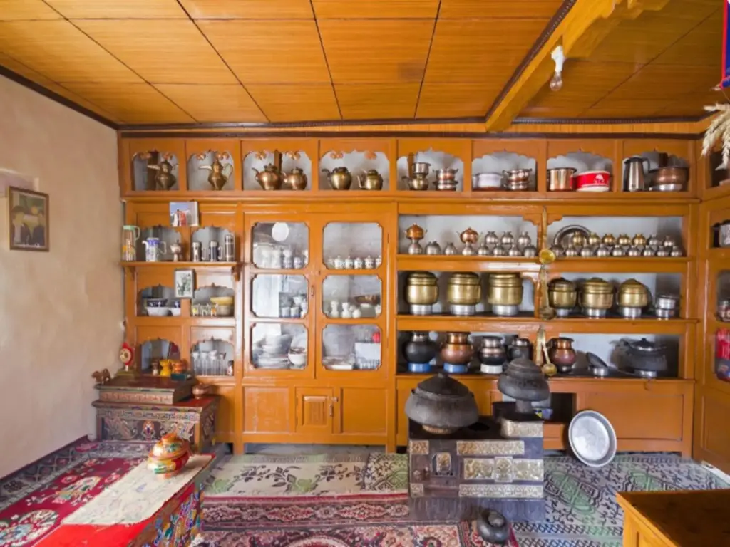 Хундер: Himalayan Eco Resort