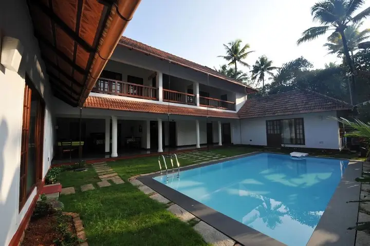 Ангамали: The Villa Romantica
