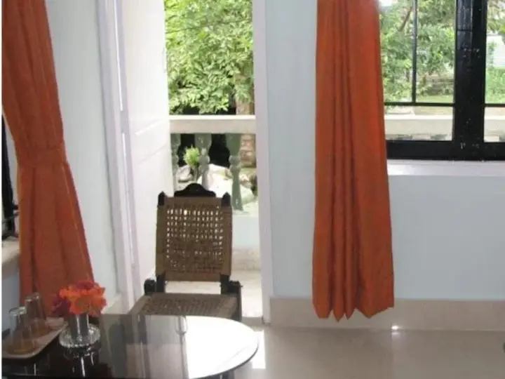 Колката: The Jagannath Hotel