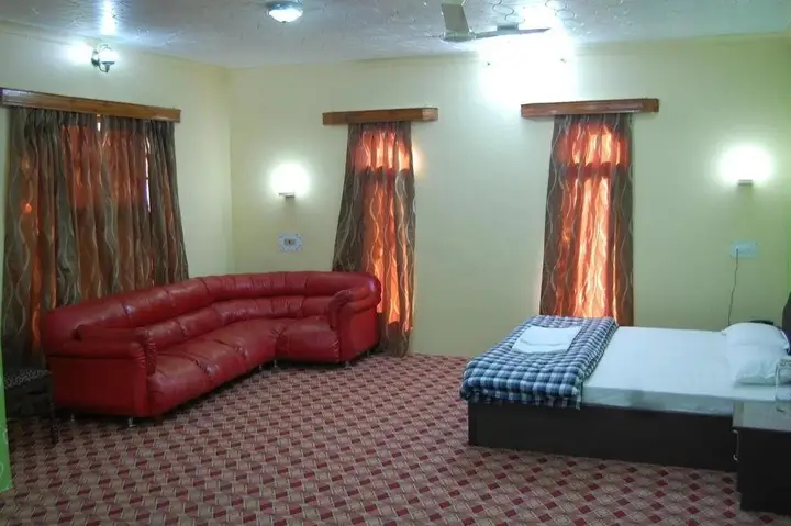 Шринагар: Hotel Landmark