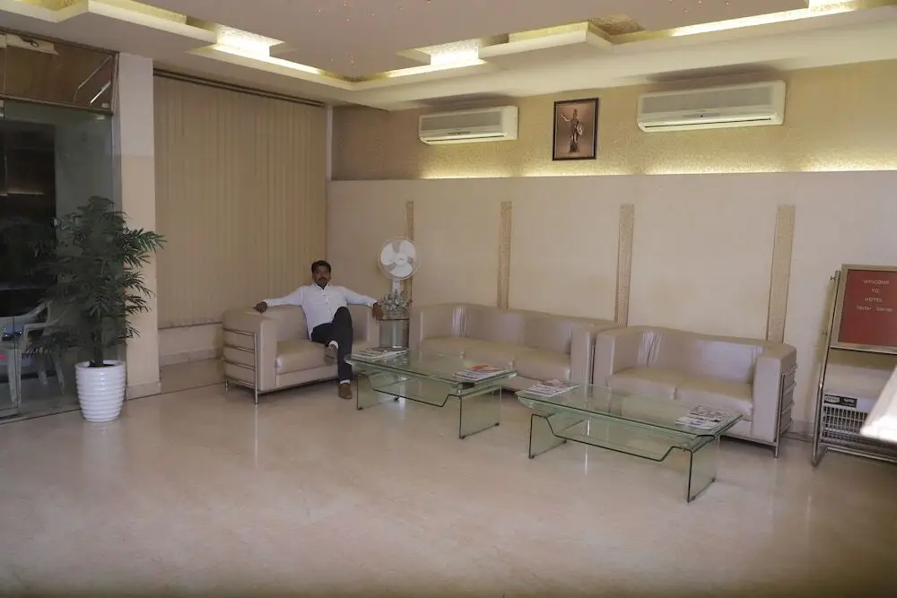 Нью-Дели: Hotel Singh Sahib