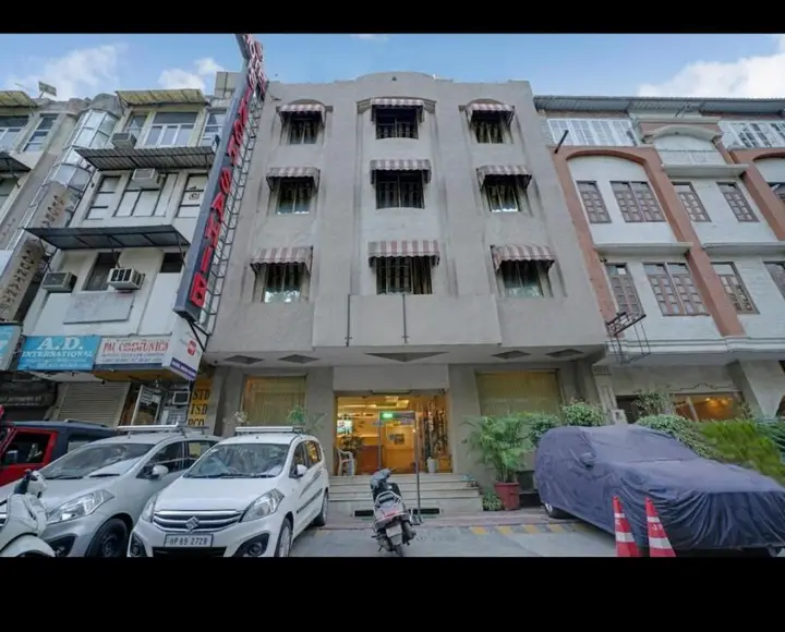 Нью-Дели: Hotel Singh Sahib