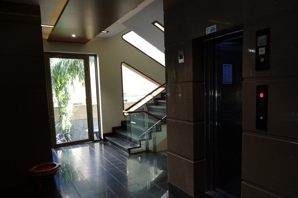 Ахмедабад: Hotel Cosmopolitan Ahmedabad