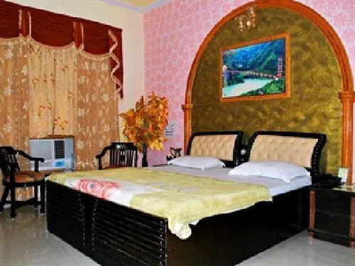 Ришикеш: Rishabh The Grand Castle Resort