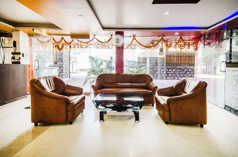 Пуна: Aundh Retreat