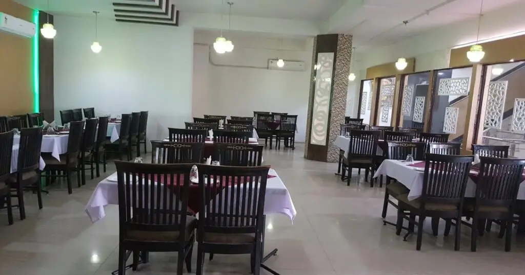 Газиабад: Hotel Abhay Palace