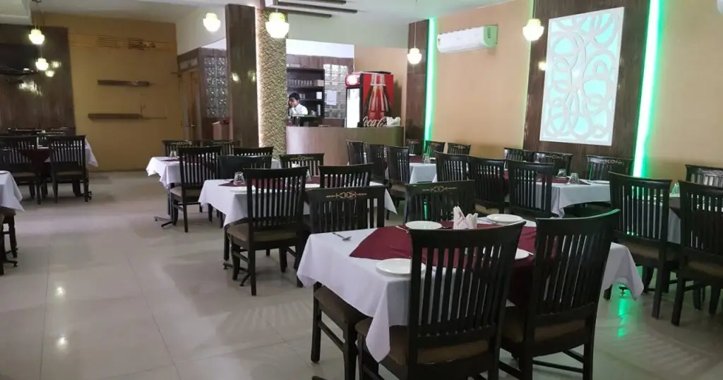 Газиабад: Hotel Abhay Palace