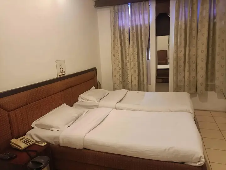 Лакхнау: Mohan Hotel