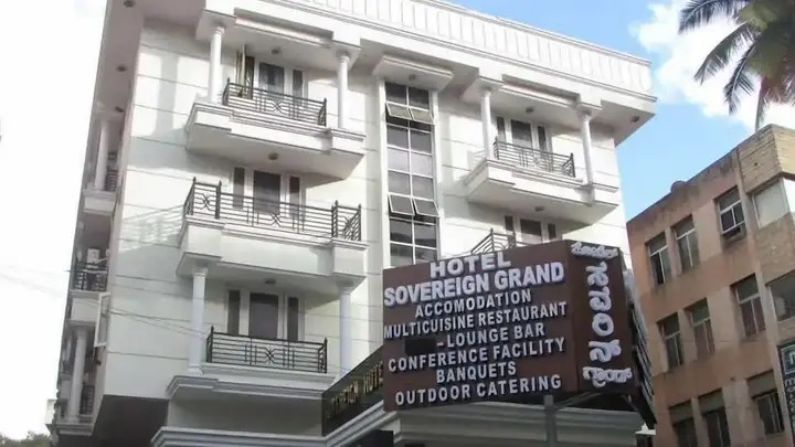 Бангалор: Sovereign Hotel