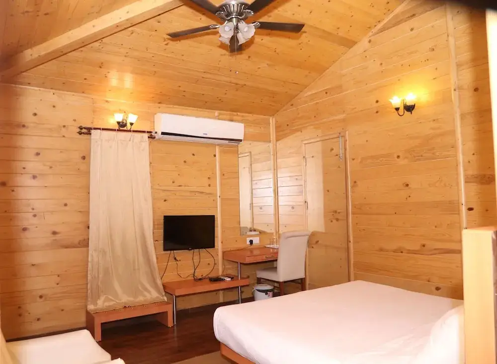 Сангадевади: Panoramic Resort Karnala - Panvel