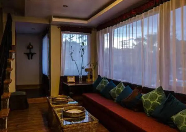 Шиллонг: The Habitat Shillong