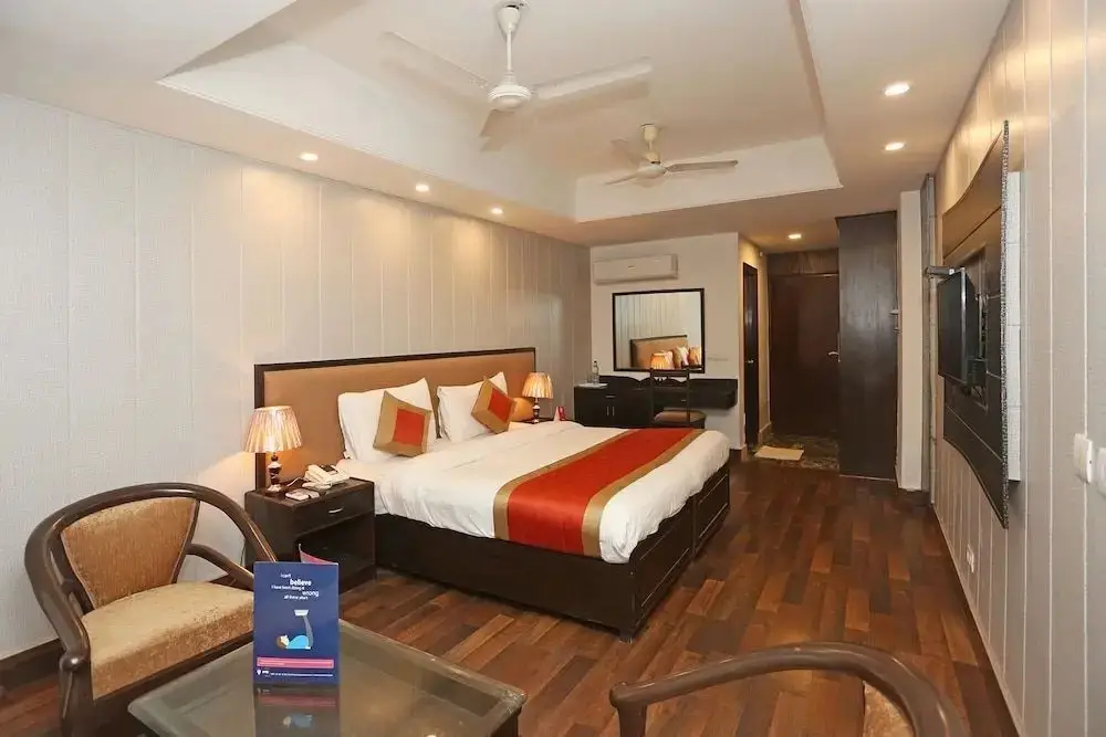 Гуруграм: NKPY Hotel