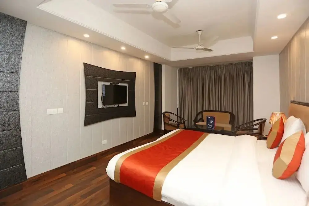 Гуруграм: NKPY Hotel