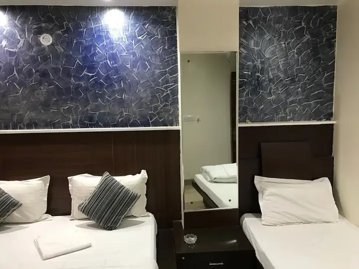 Нью-Дели: Hotel Udhav Palace