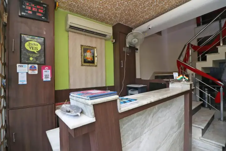 Праяградж: Hotel Mandiram