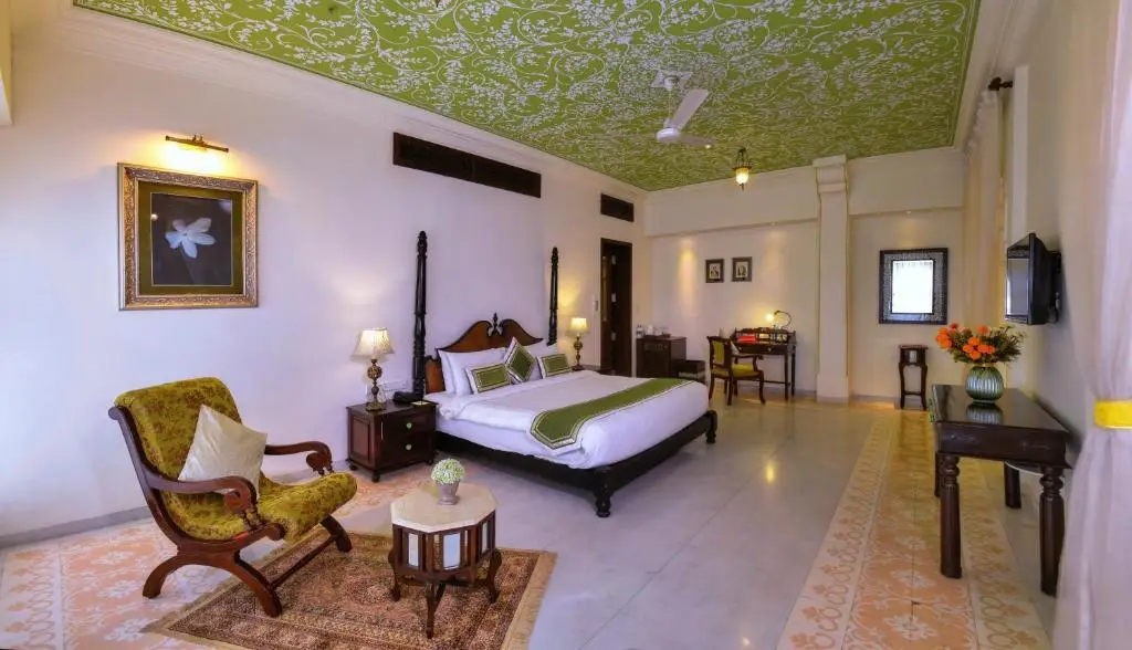 Hotel Ananta Palace — фото 1