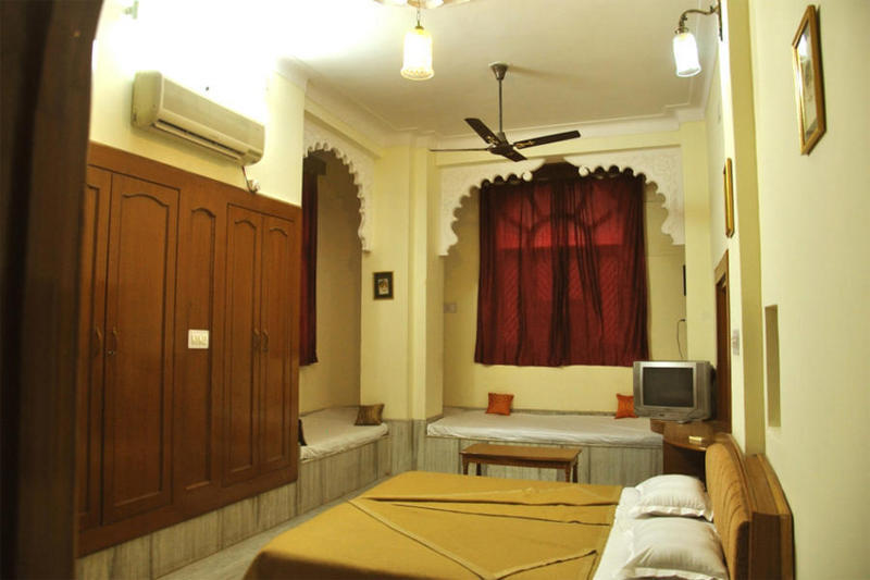 Удаипур: Hotel Kiran Palace