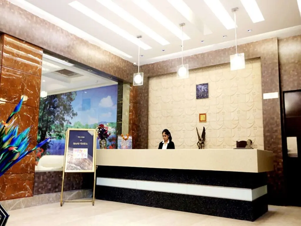 Нью-Дели: Grand Venizia By 1589 Hotels